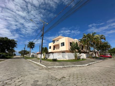 REF. 373 - Triplex Balneário Betaras